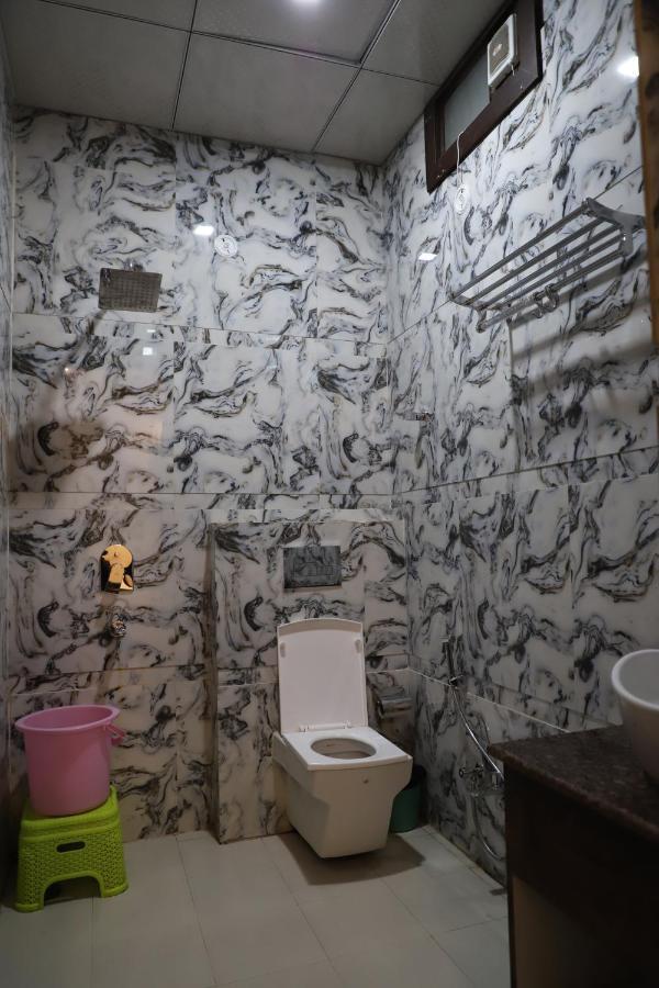 Hotel Dream Comfort อัครา ภายนอก รูปภาพ
